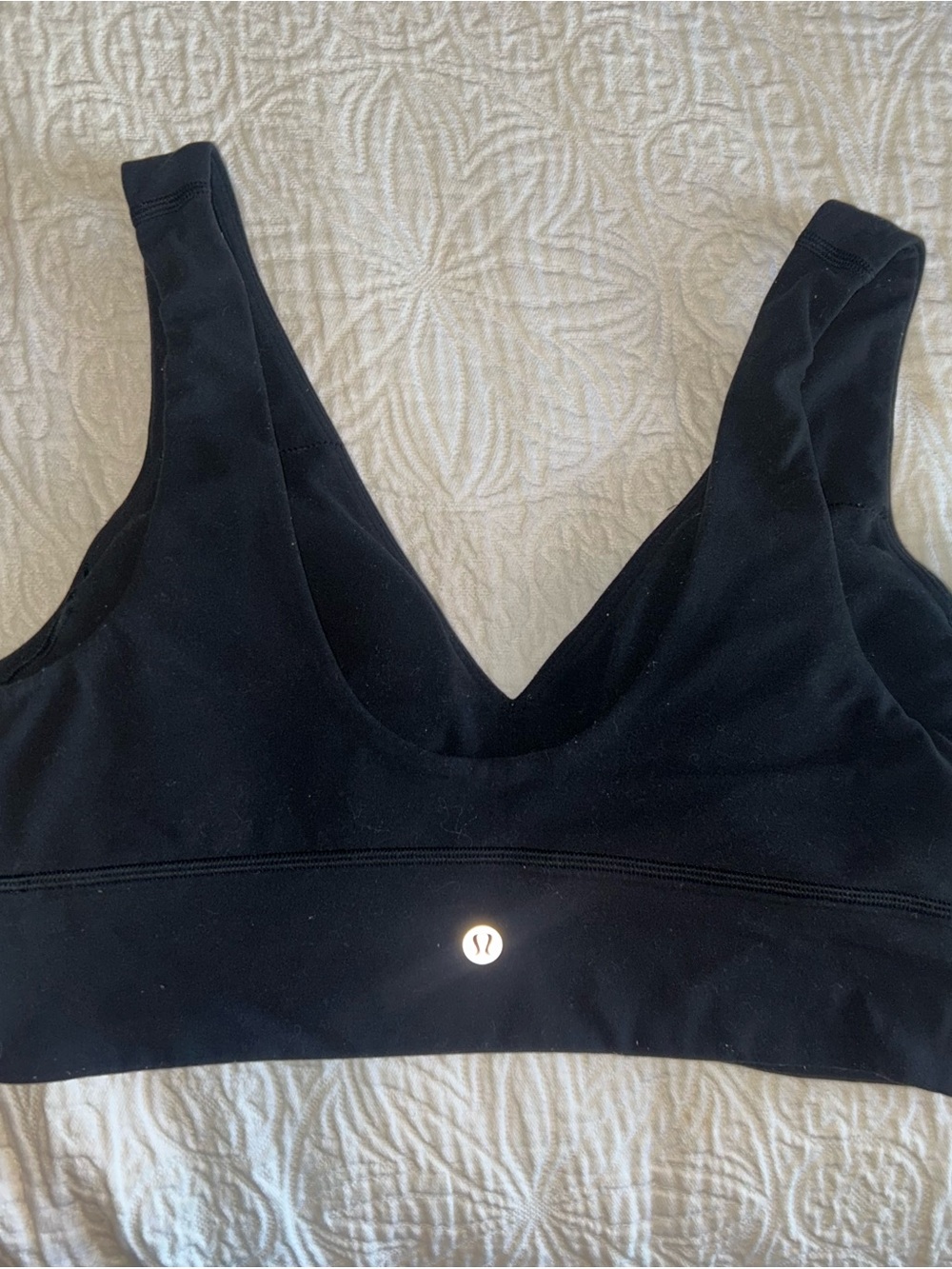 lululemon Align™ V-Neck Bra
Light Support, C/D Cup - Picture 2 of 2